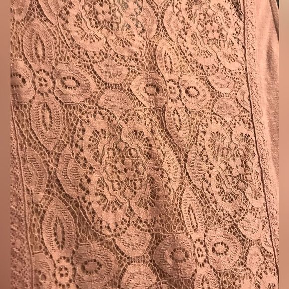 Maurice’s High Neck Tank Top Pink Lace Keyhole Button Size XS - Picture 8 of 11